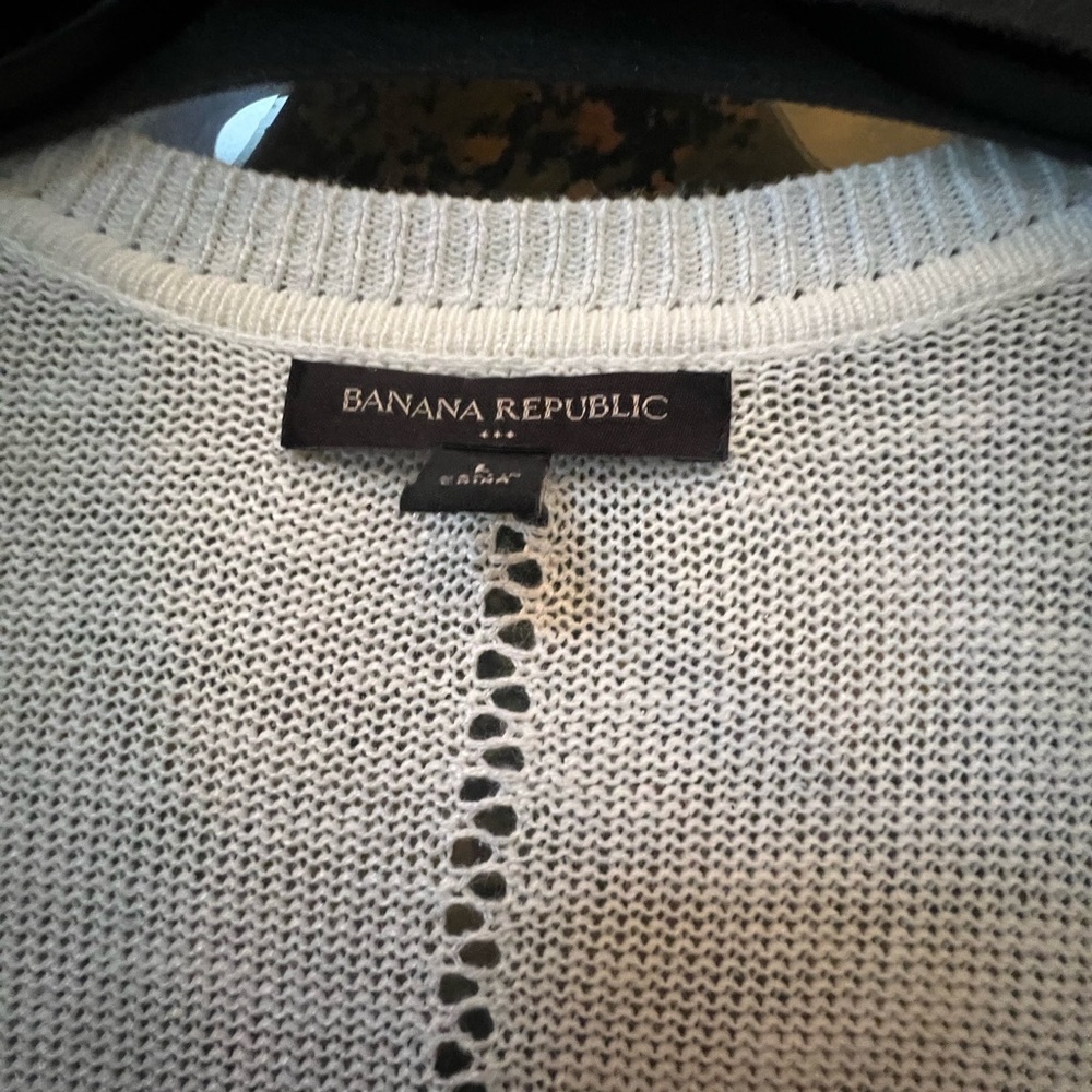 Banana Republic Cream Button-Up Cardigan - Picture 3 of 4